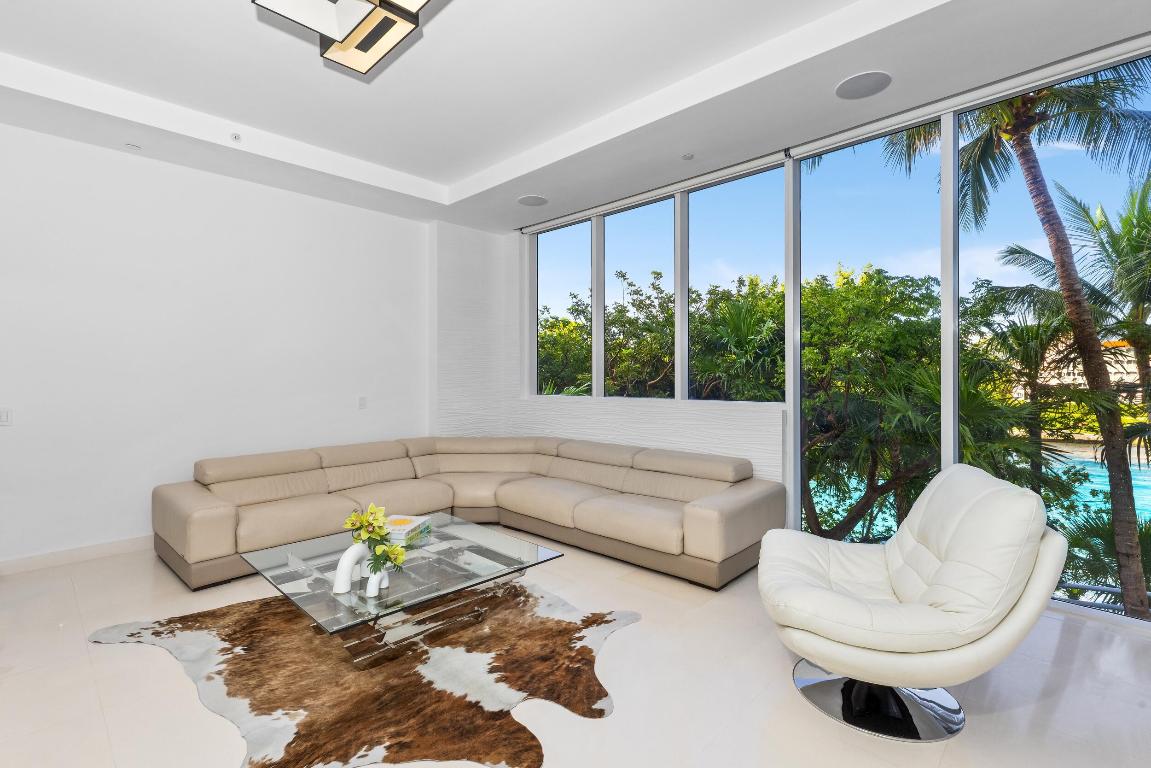 ONE THOUSAND OCEAN - Residential Lease