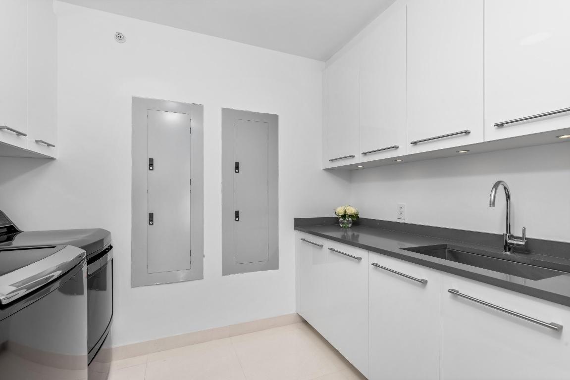 ONE THOUSAND OCEAN - Residential Lease