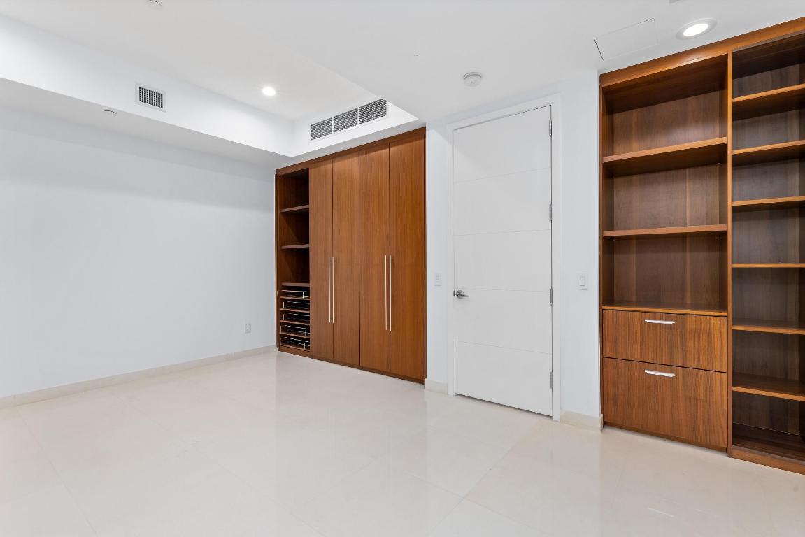 ONE THOUSAND OCEAN - Residential Lease