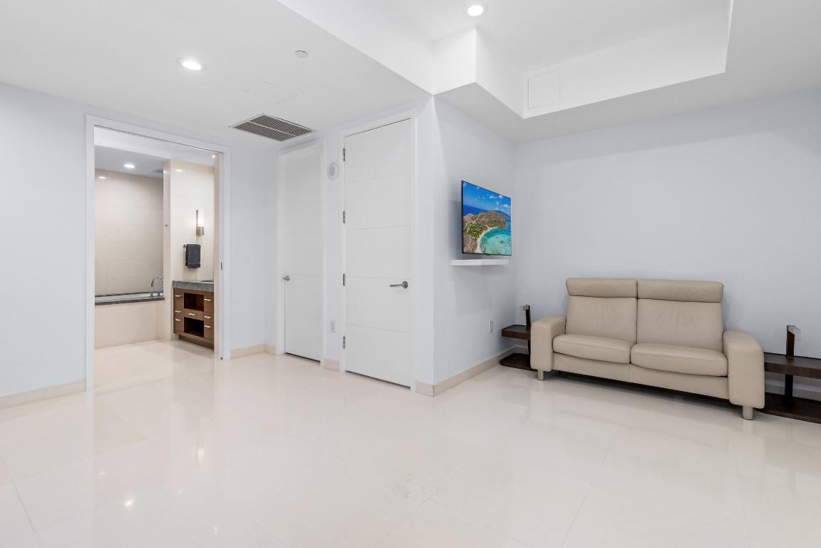 ONE THOUSAND OCEAN - Residential Lease