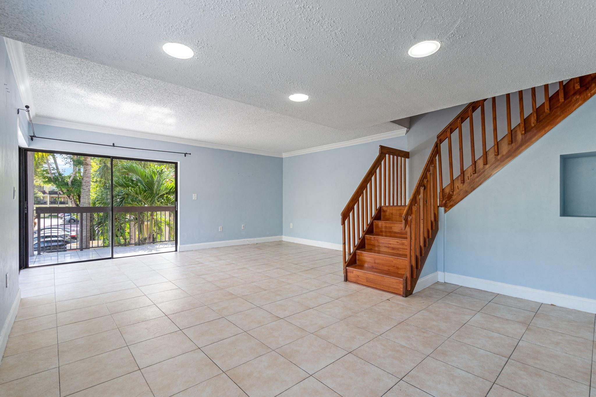 ELAN AT CALUSA - Residential