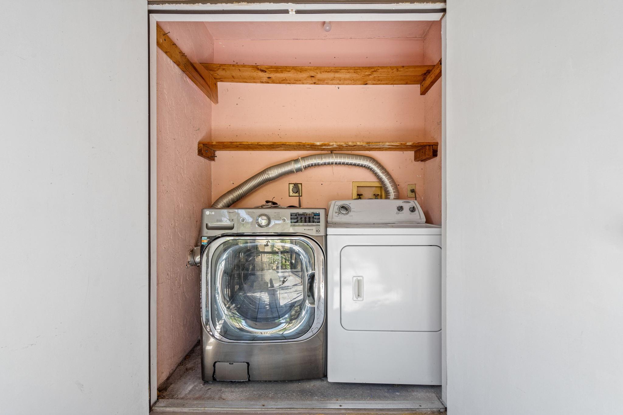 ELAN AT CALUSA - Residential