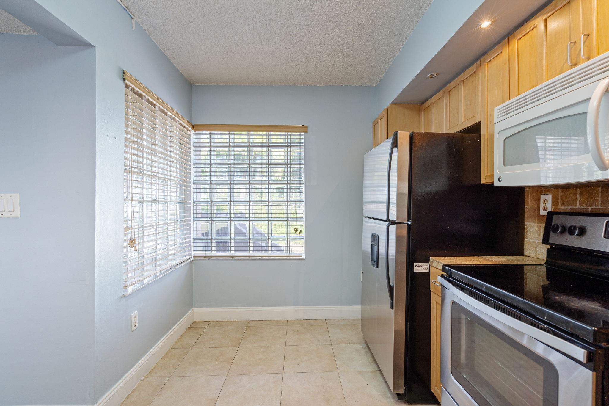 ELAN AT CALUSA - Residential