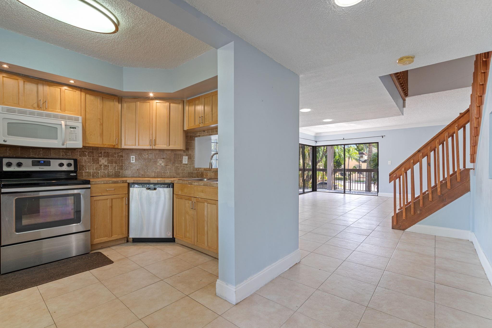 ELAN AT CALUSA - Residential