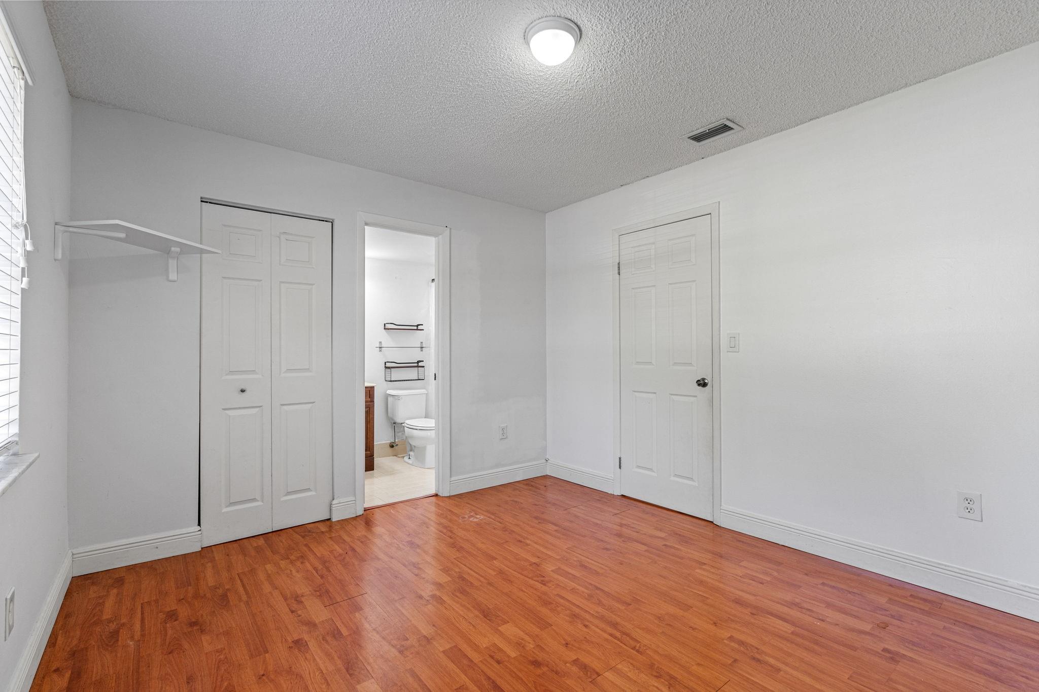 ELAN AT CALUSA - Residential