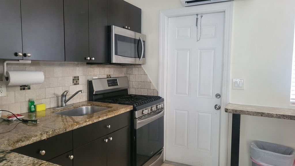 Photo of 1601 S Federal Hwy #6, Lake Worth Beach, FL 33460 (MLS # B26001116)