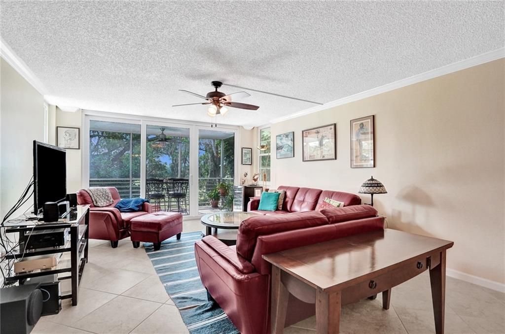 Photo of 810 Cypress Blvd #202, Pompano Beach, FL 33069 (MLS # F10267926)