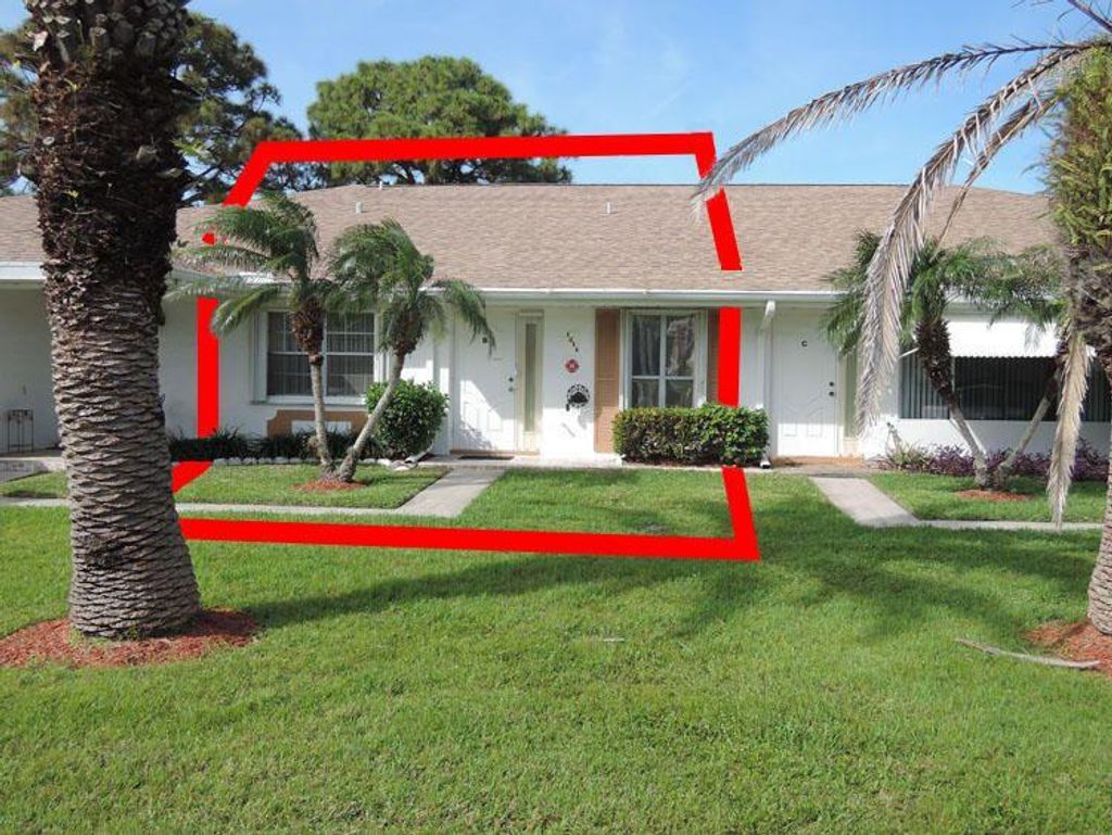 Photo of 1214 S Lakes End Drive #B, Fort Pierce, FL 34982 (MLS # R10817529)