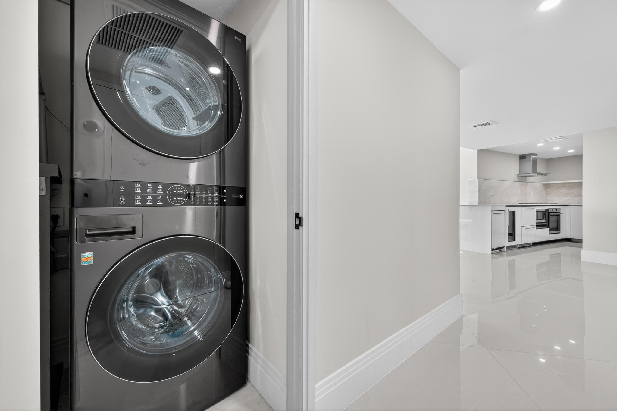 TRIANON CONDO - Residential Lease