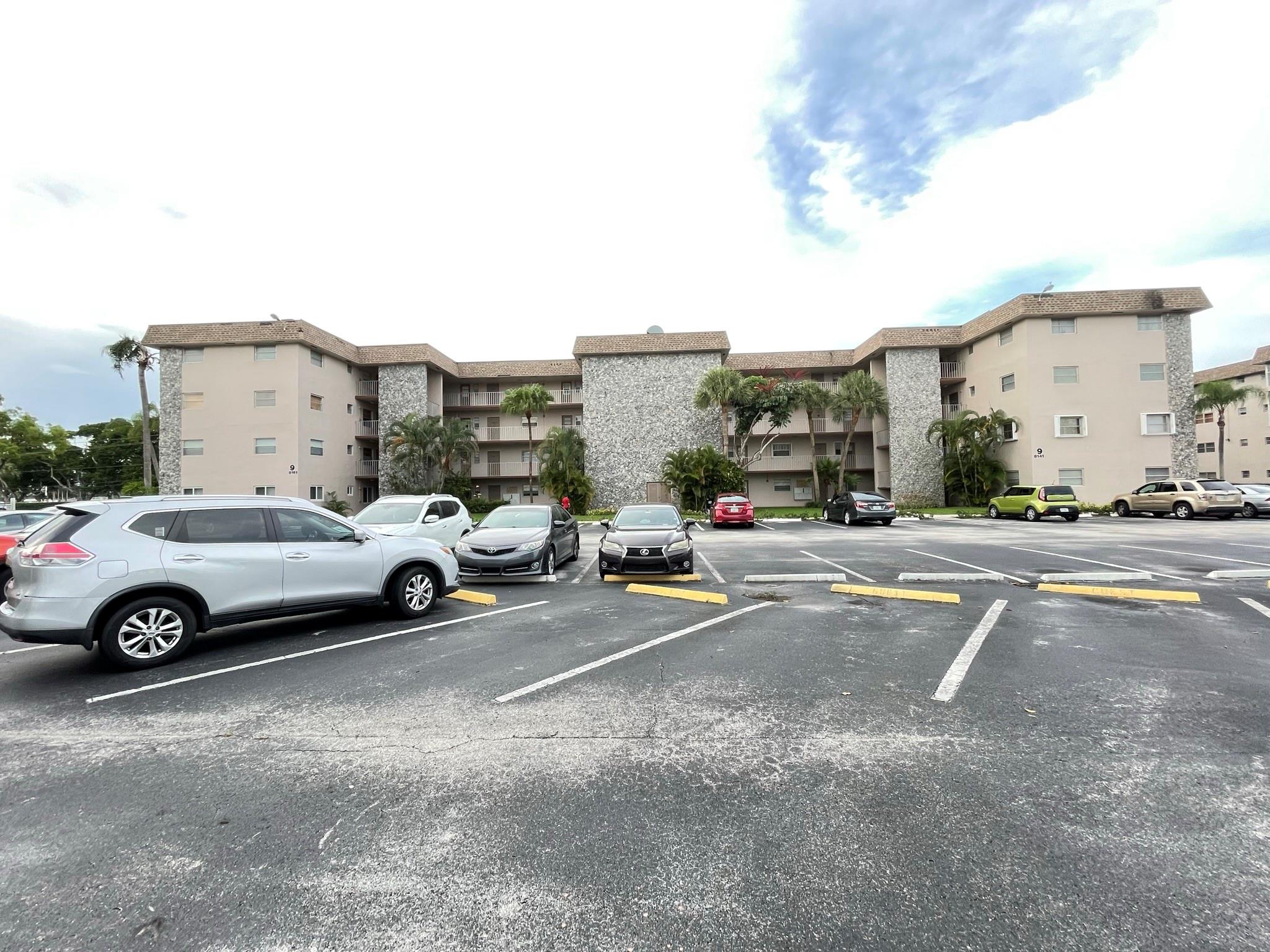 Arrowhead Condo IX - Residential Lease