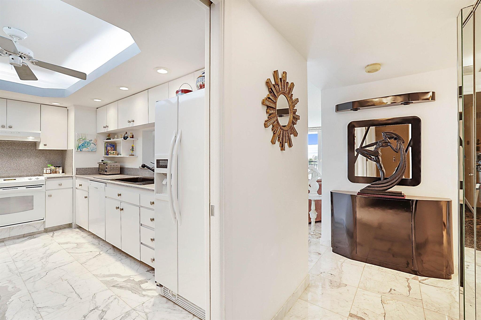 OPAL TOWERS CONDO - Residential Lease