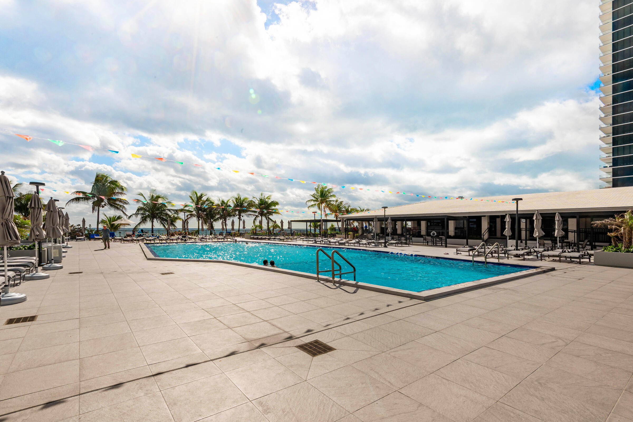 HEMISPHERES CONDO - Residential