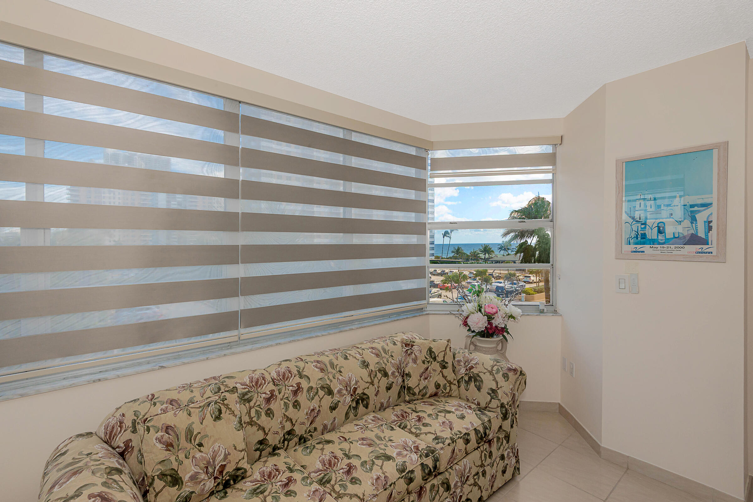 HEMISPHERES CONDO - Residential