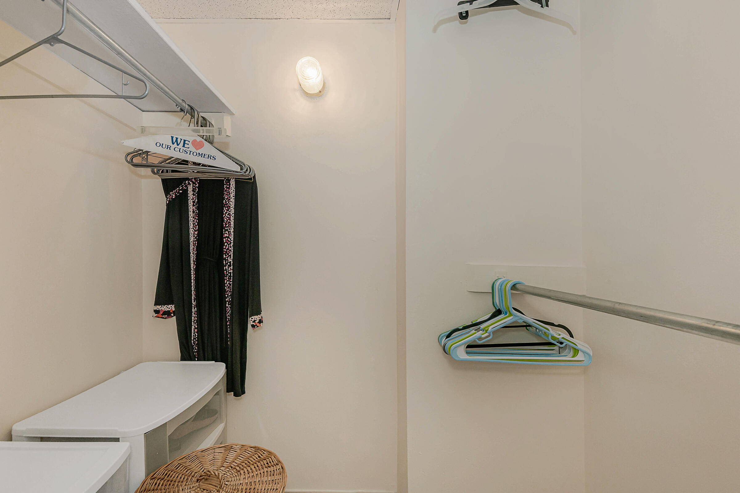 HEMISPHERES CONDO - Residential