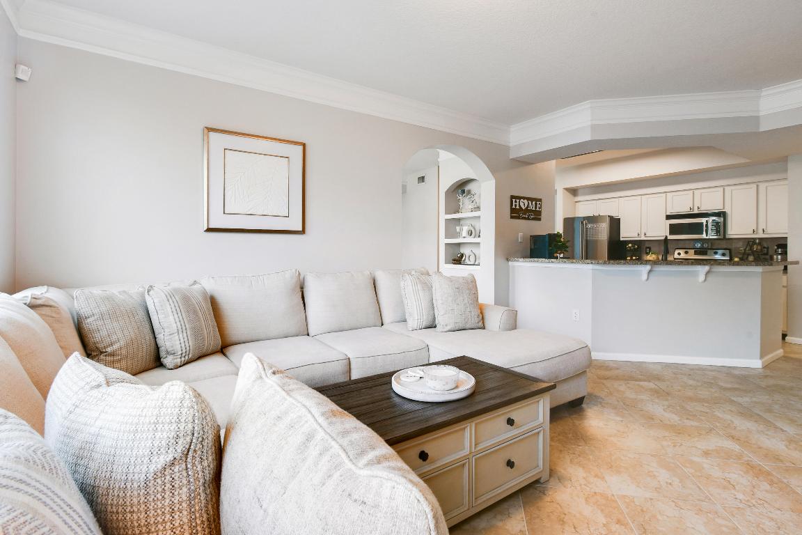 SOMERSET AT ABACOA CONDO - Residential