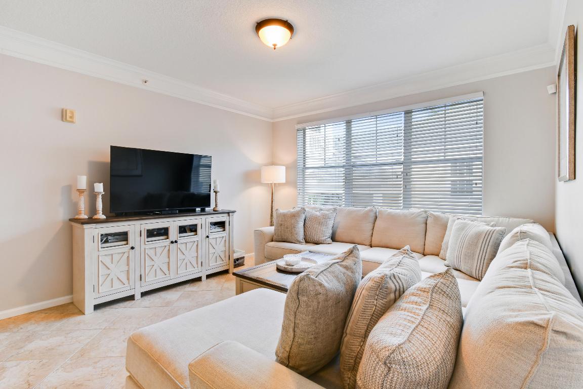 SOMERSET AT ABACOA CONDO - Residential