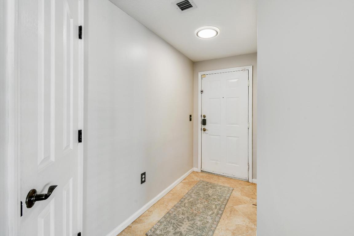 SOMERSET AT ABACOA CONDO - Residential