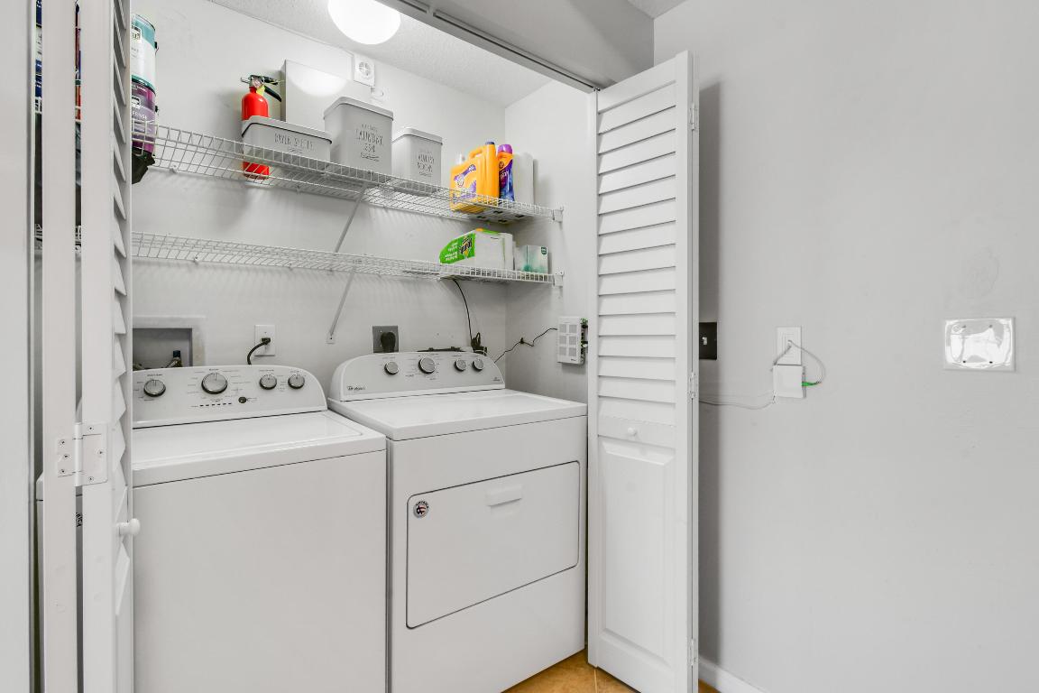 SOMERSET AT ABACOA CONDO - Residential