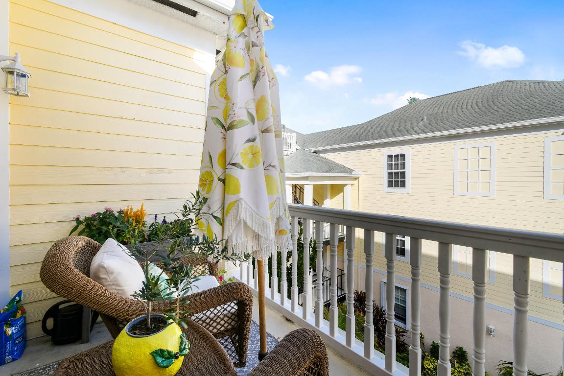 SOMERSET AT ABACOA CONDO - Residential