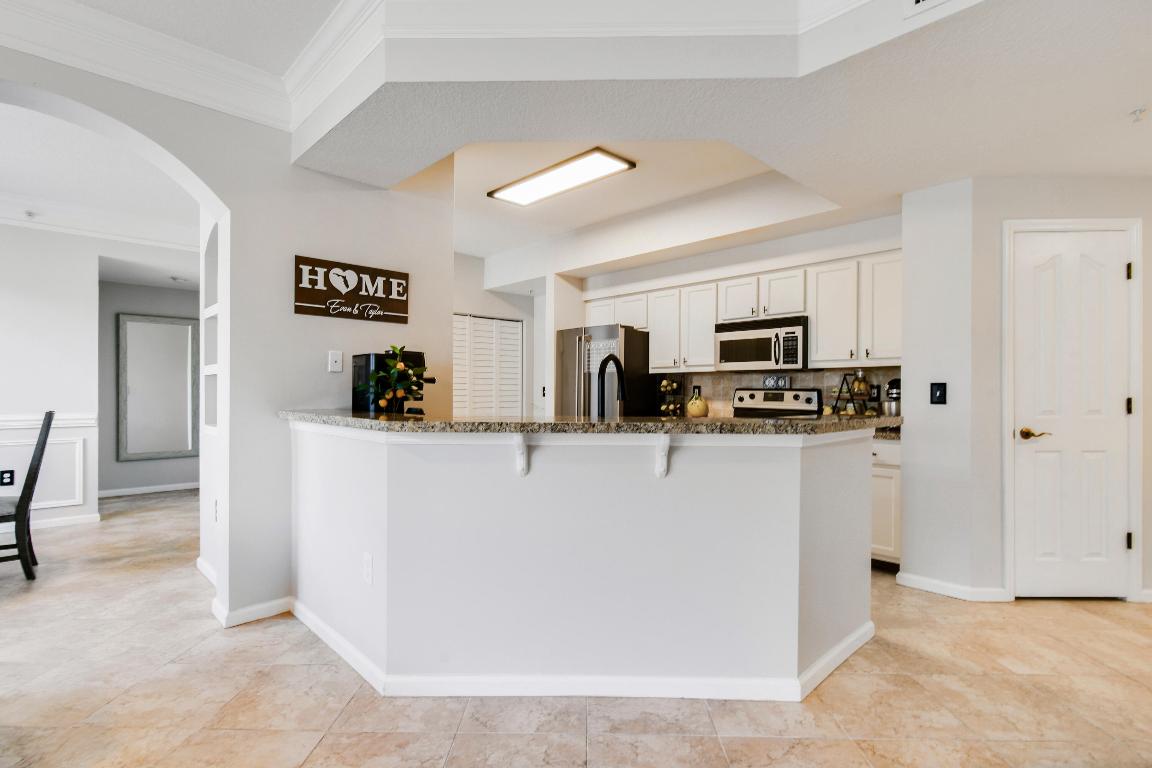 SOMERSET AT ABACOA CONDO - Residential