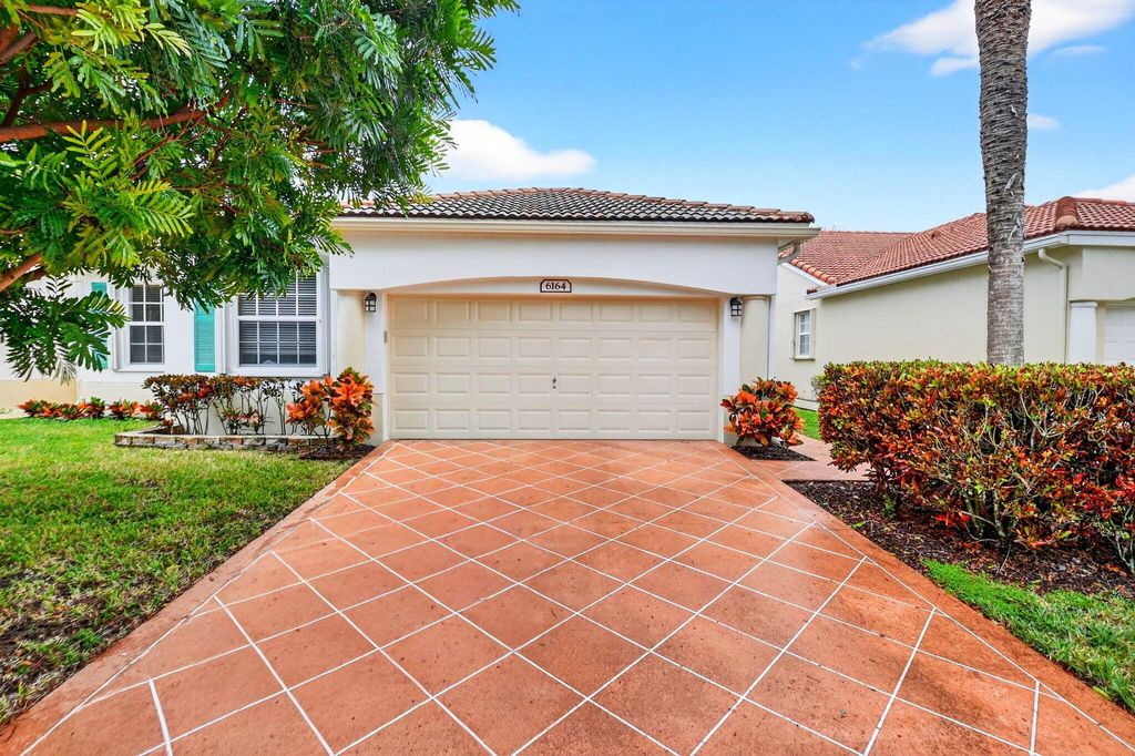 Photo of 6164 Petunia Road, Delray Beach, FL 33484 (MLS # R11147967)