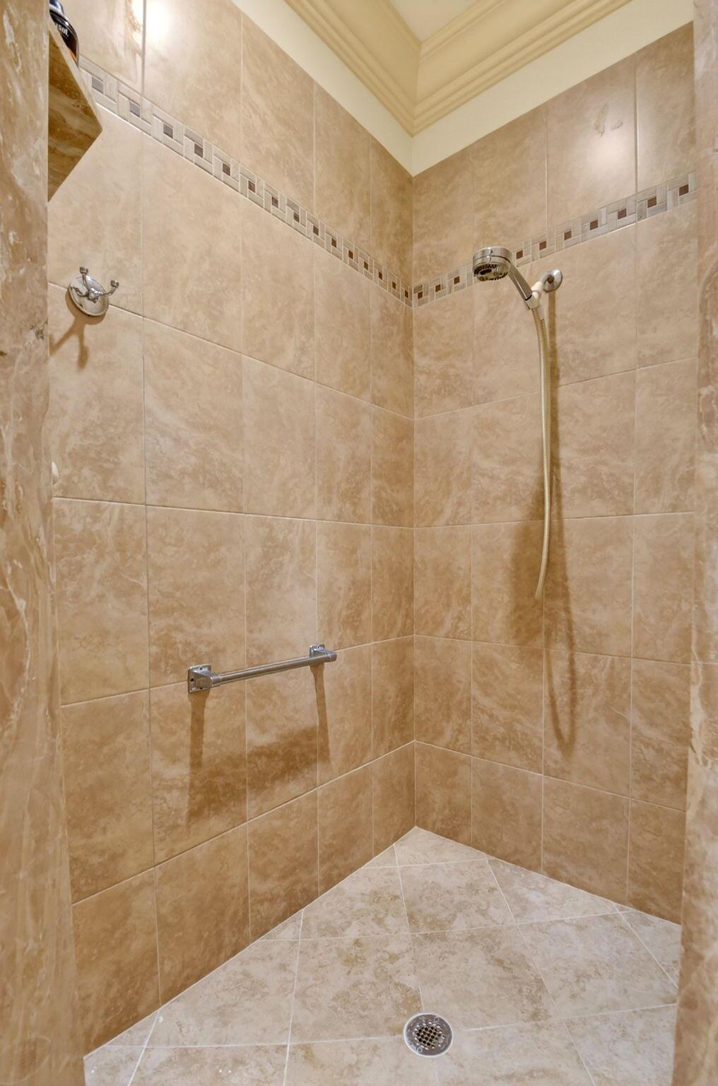 FLORAL LAKES PH 3 AND 4 - Residential