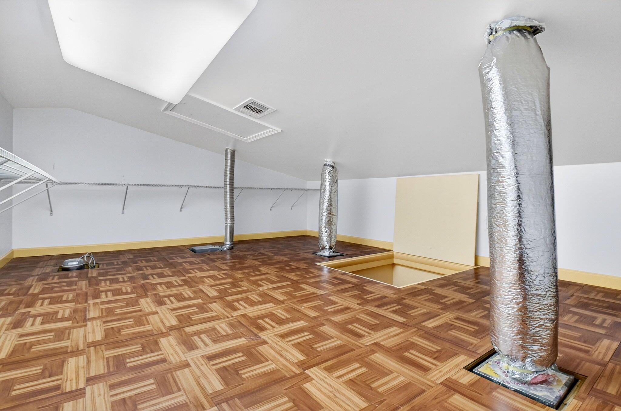 FLORAL LAKES PH 3 AND 4 - Residential