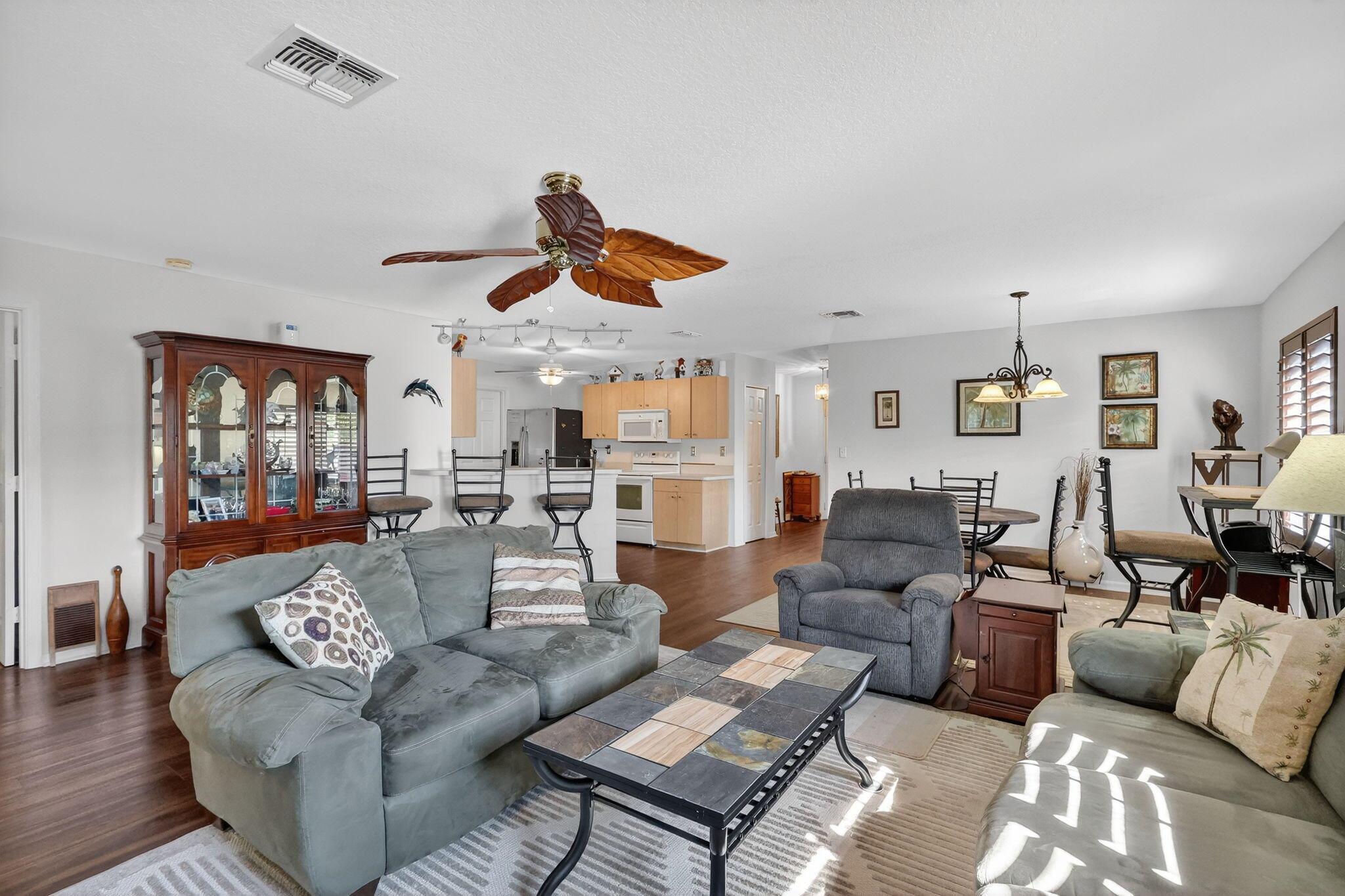 Spanish Lakes Riverfront - Residential