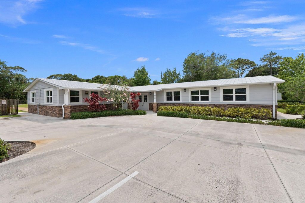 Photo of 4715 Kirby Loop Road, Fort Pierce, FL (MLS # R10990065)