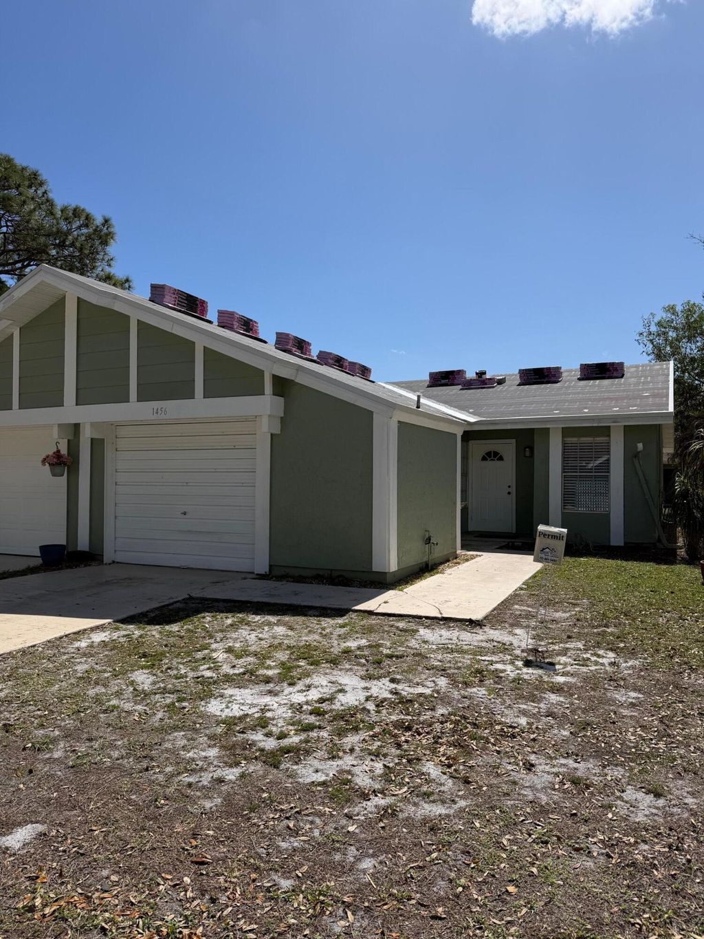 Photo of 1456 SE Rivergreen Circle, Port Saint Lucie, FL 34952 (MLS # B26007469)