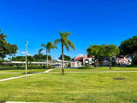 Tiny photo for 335 Durham Circle #J, Deerfield Beach, FL 33442 (MLS # B26000752)