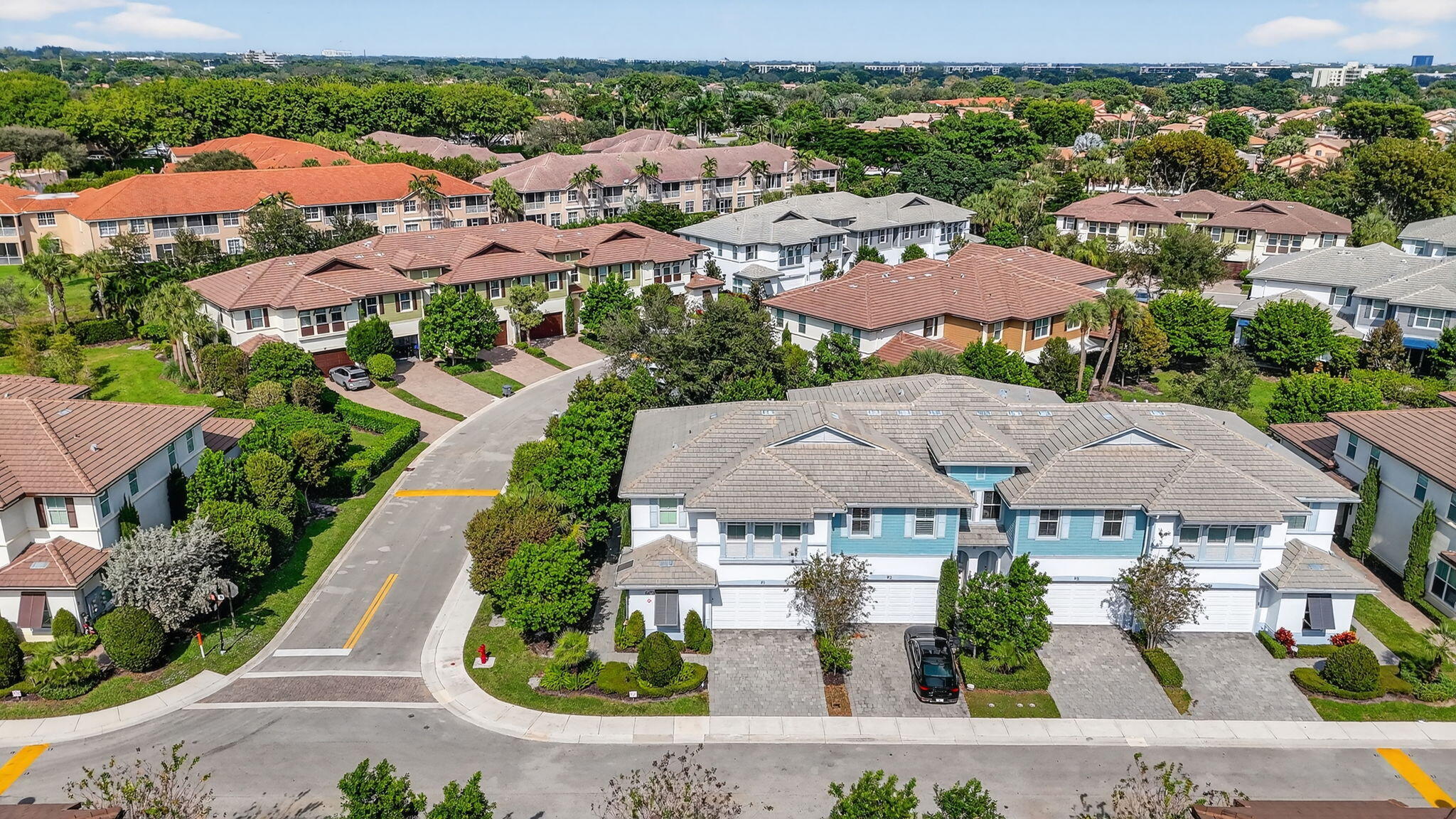 POINTE 100 CONDO - Residential Lease