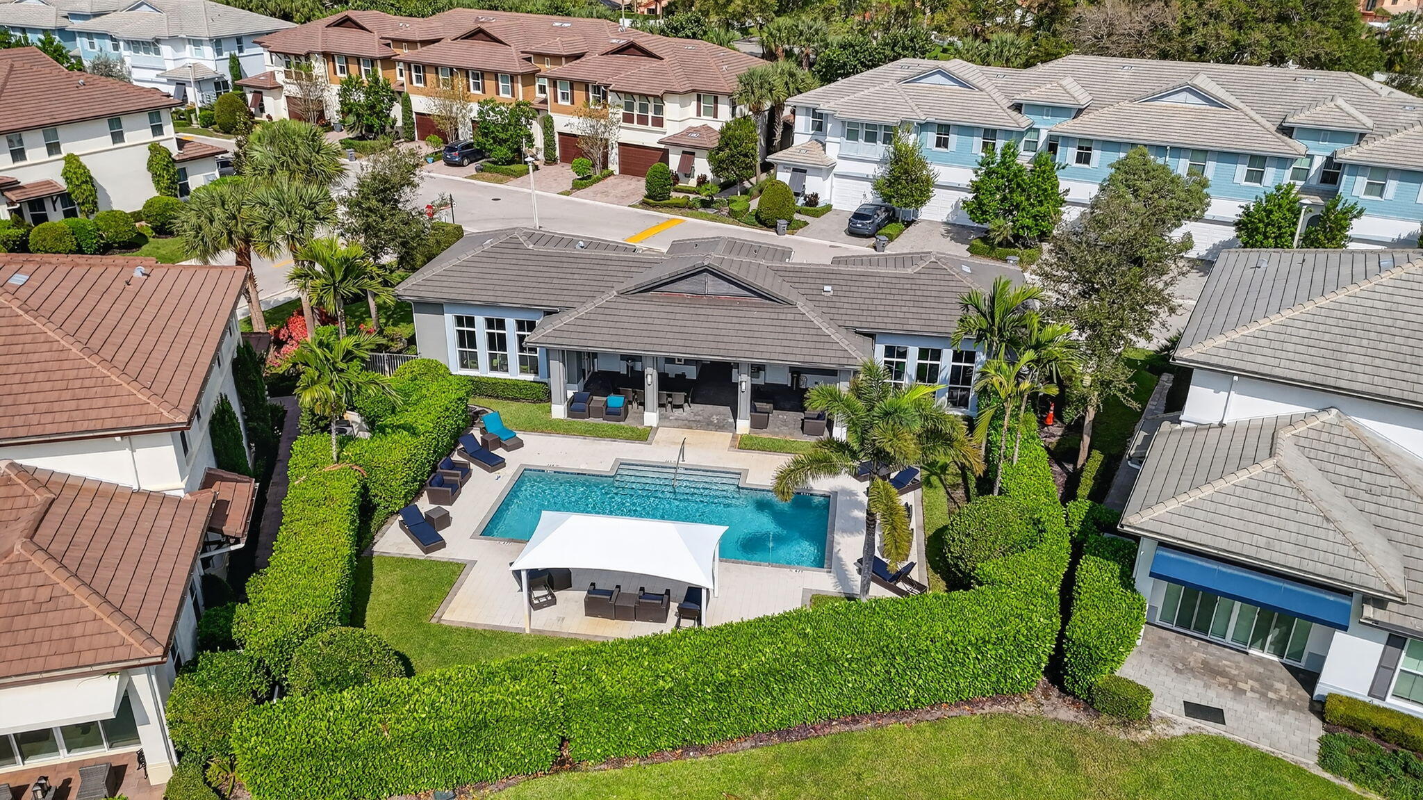POINTE 100 CONDO - Residential Lease