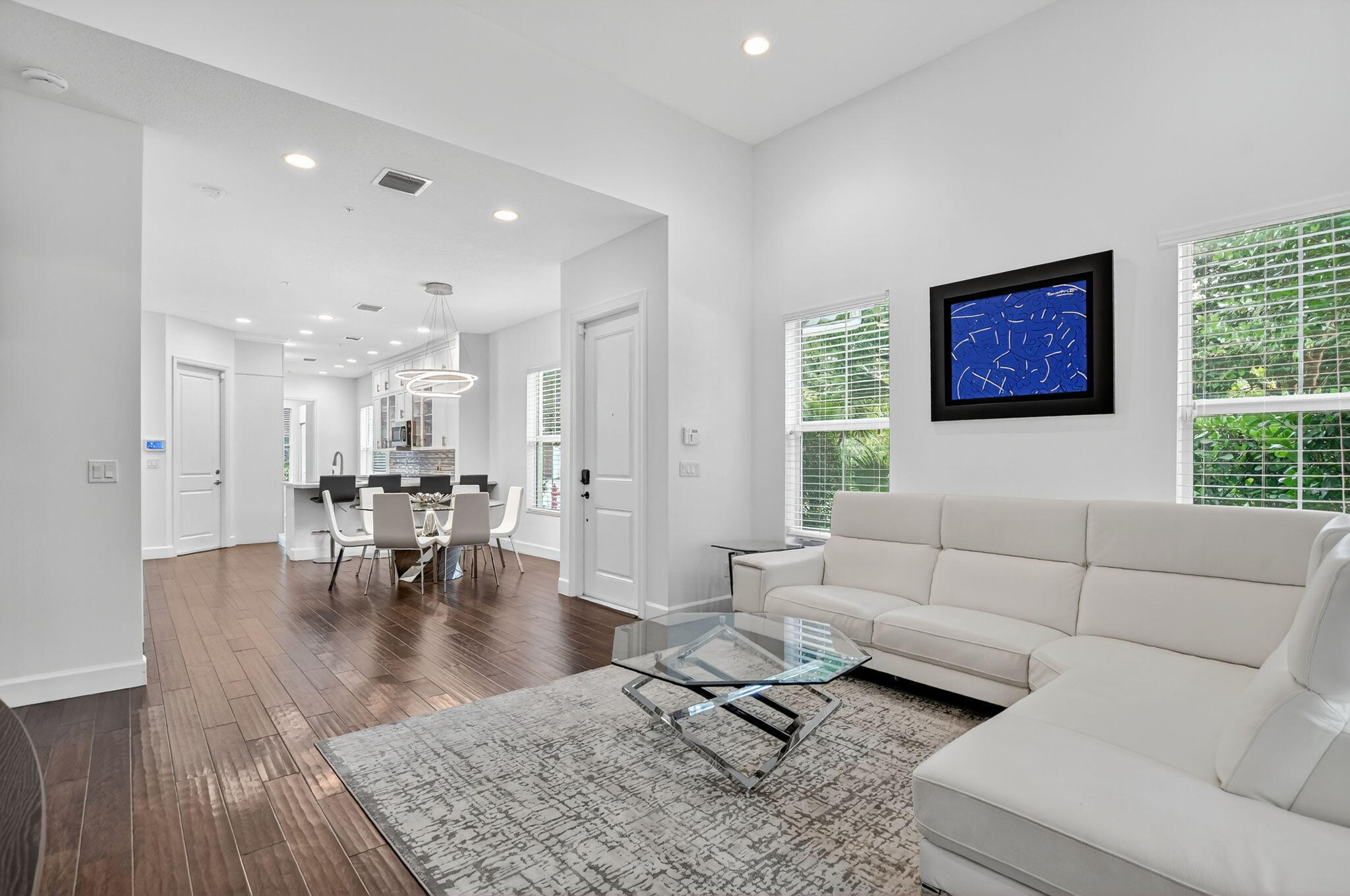 POINTE 100 CONDO - Residential Lease