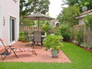 Coco Palms - Residential