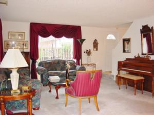 Coco Palms - Residential