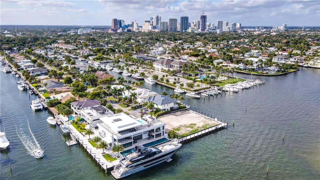 Lauderdale Harbors Sec A - Land