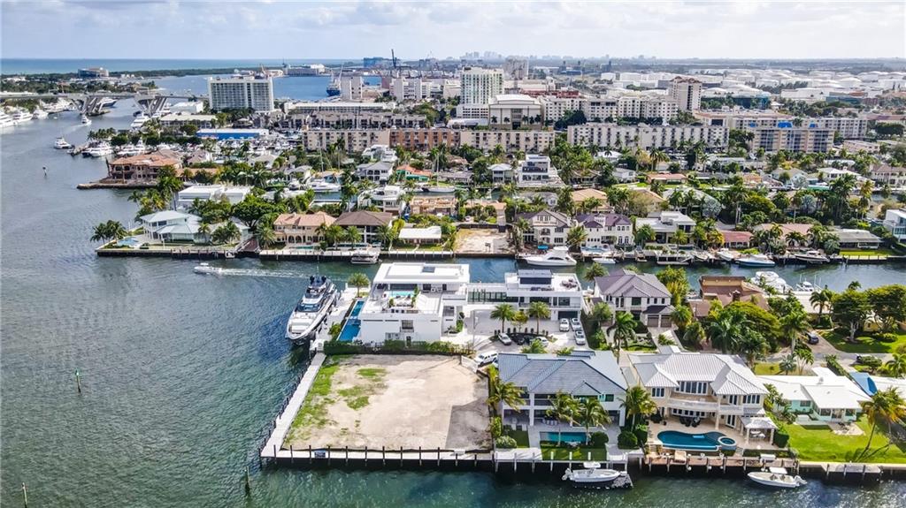 Lauderdale Harbors Sec A - Land