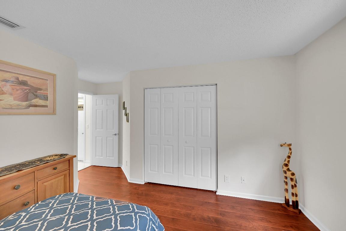 LEXINGTON CLUB - Residential