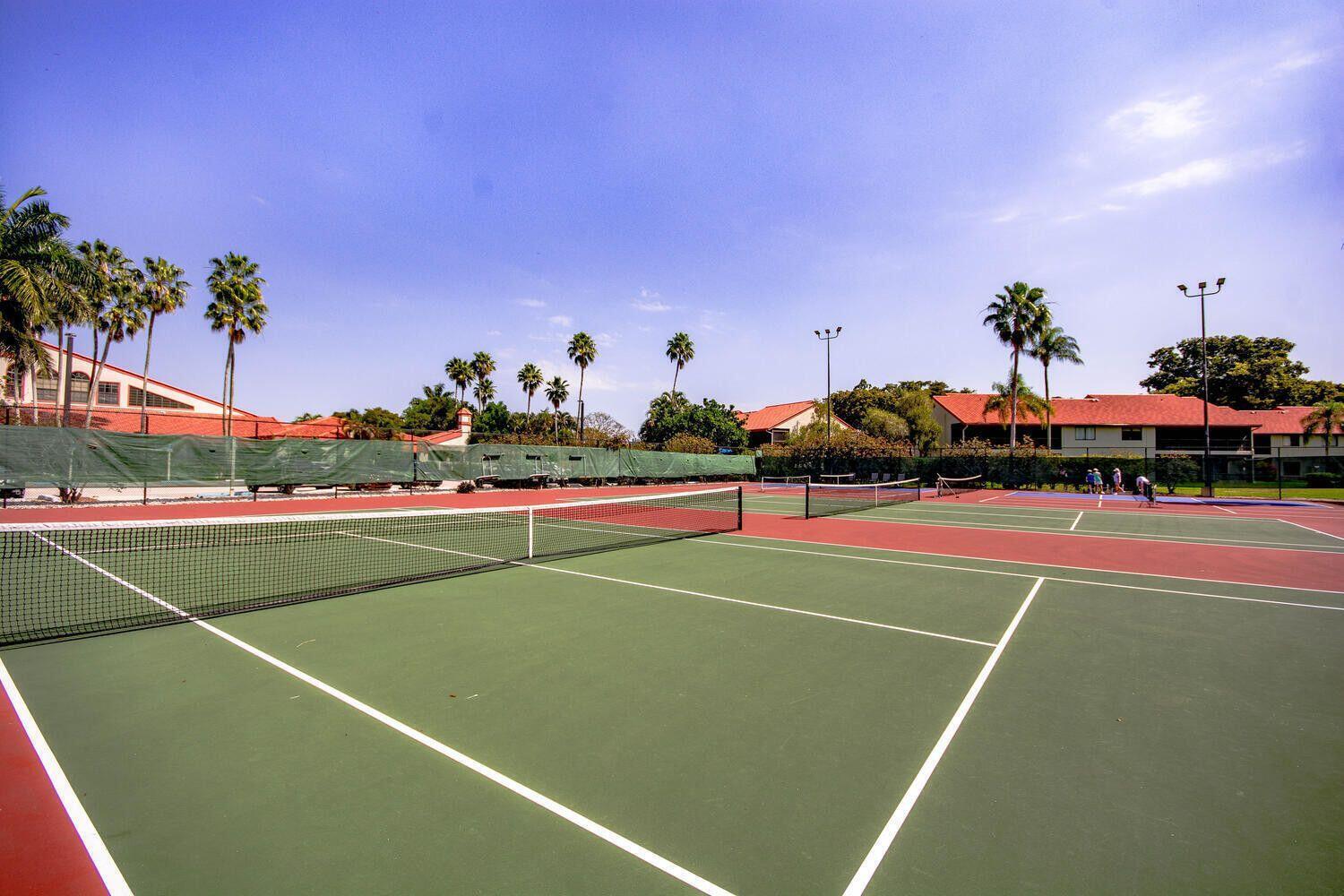 LEXINGTON CLUB - Residential