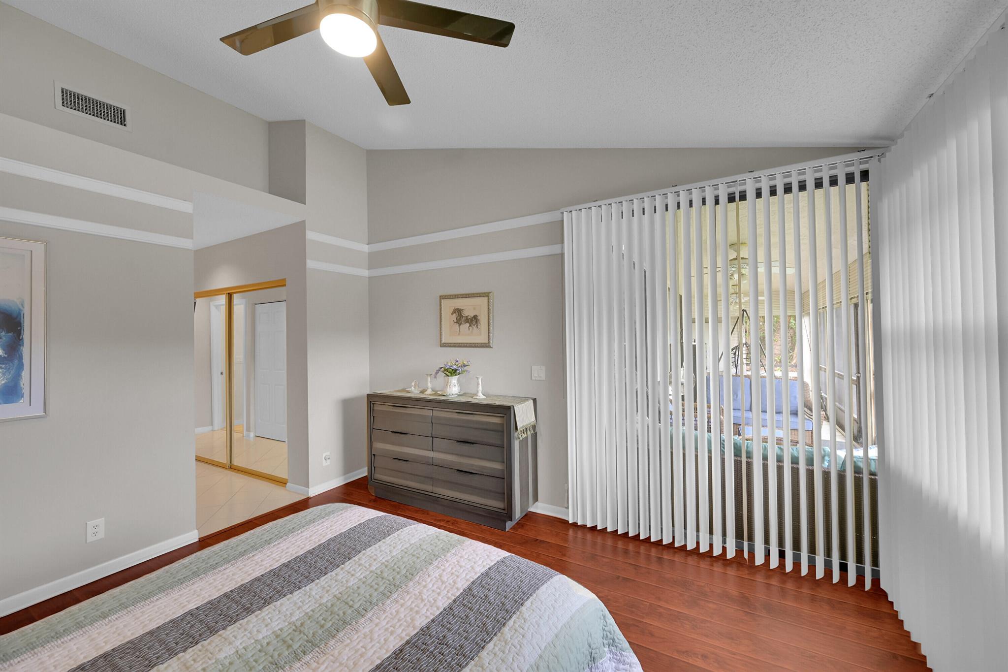 LEXINGTON CLUB - Residential