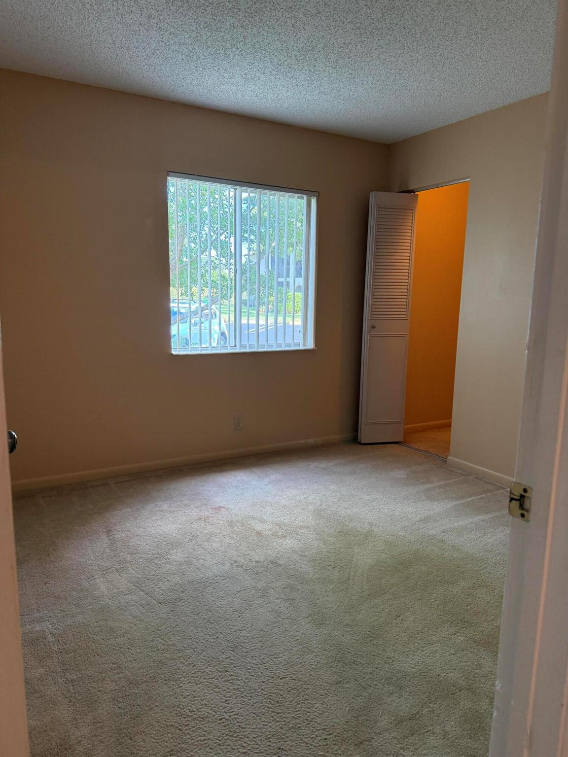 PINE RIDGE SOUTH III COND - Residential Lease