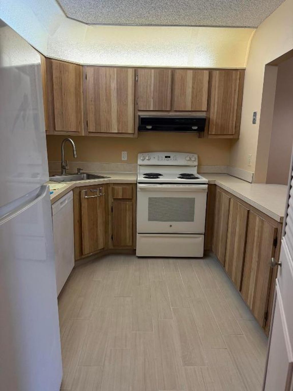 Photo of 320 Knotty Pine Circle #C-1, Greenacres, FL 33463 (MLS # R11141747)