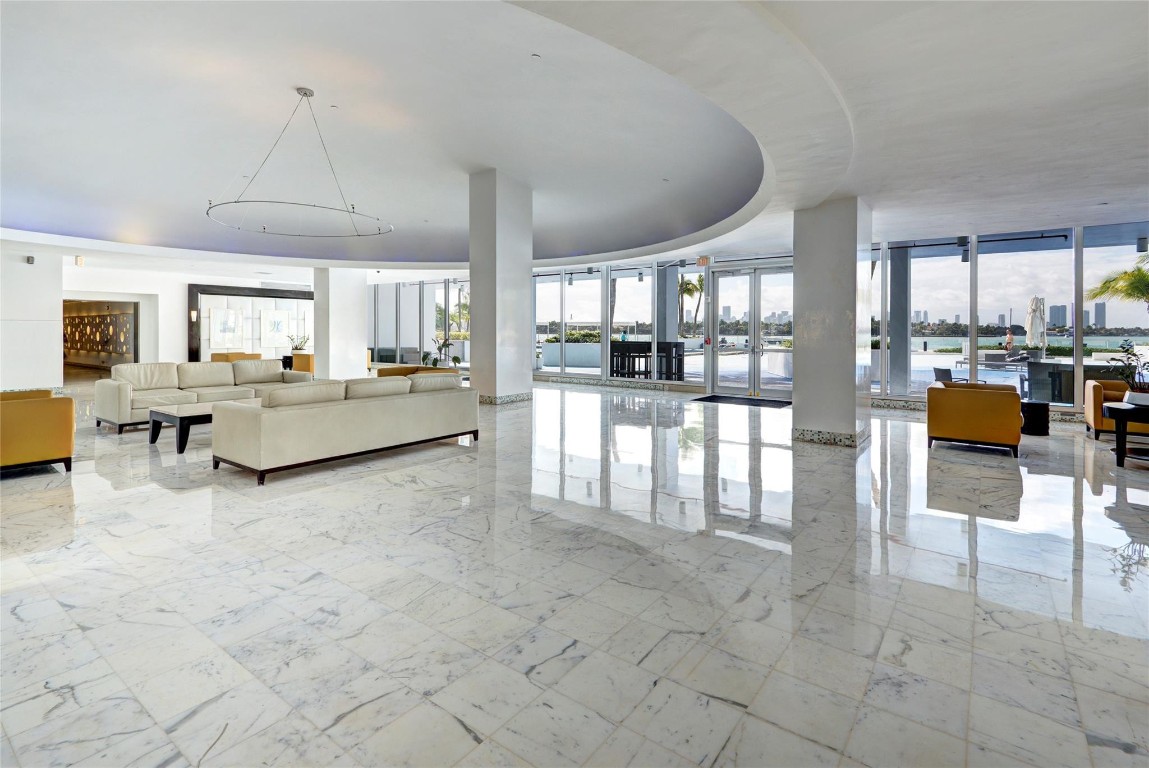 Mirador 1000 - Residential