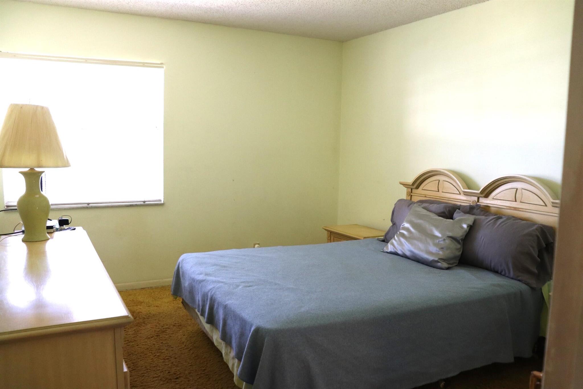 KINGS POINT PIEDMONT COND - Residential