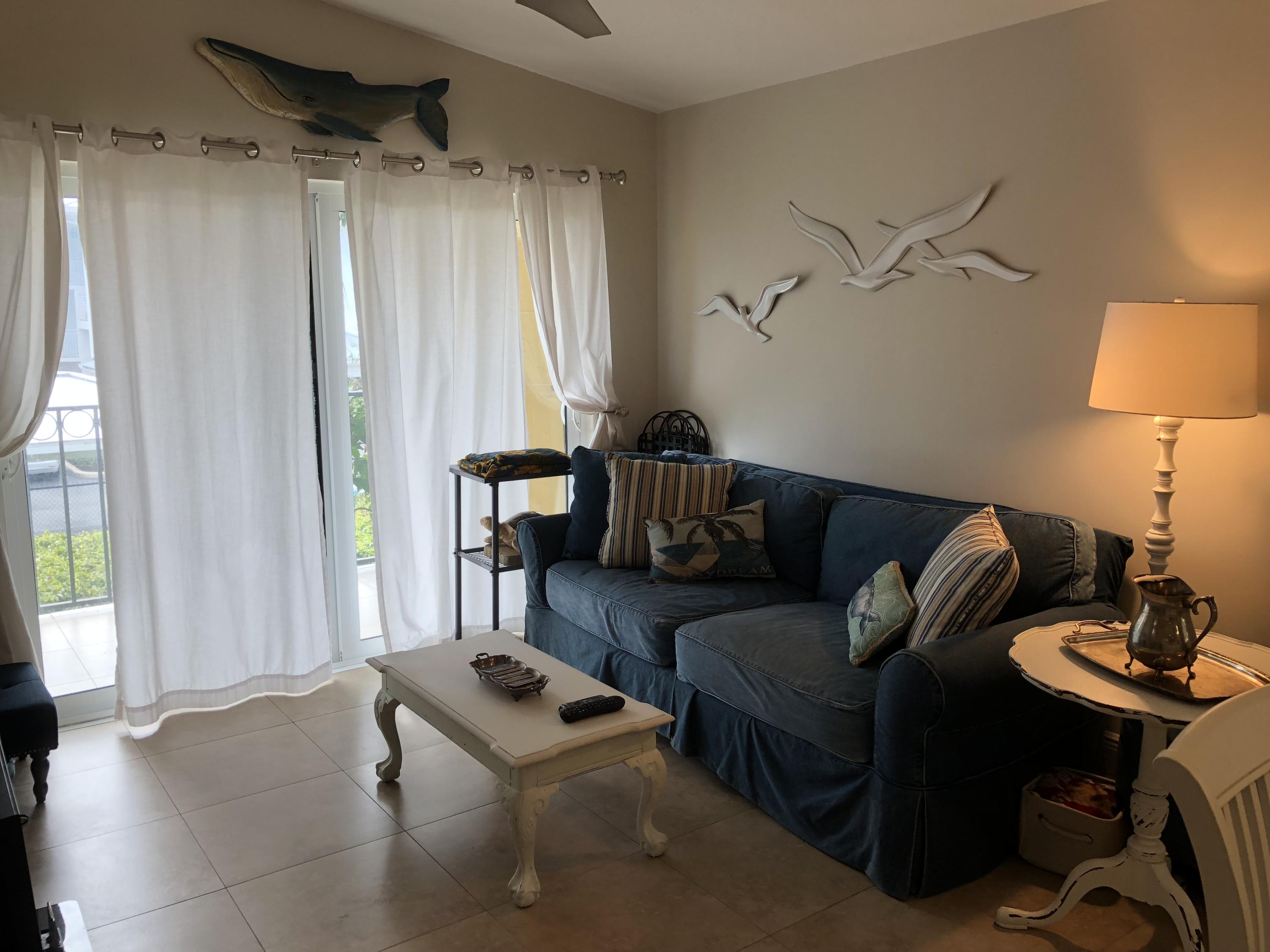 BAY REACH CONDO - Residential