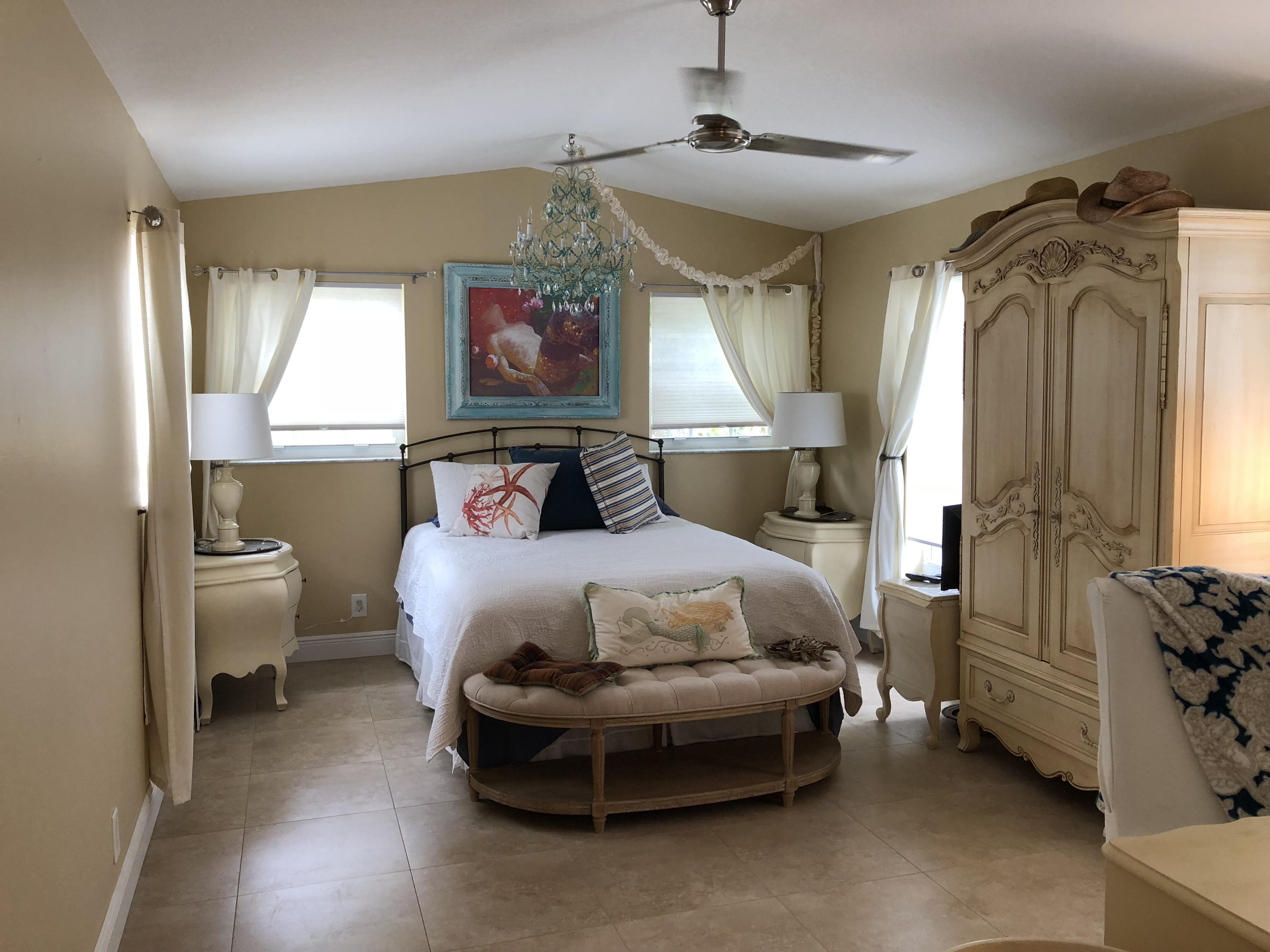 BAY REACH CONDO - Residential