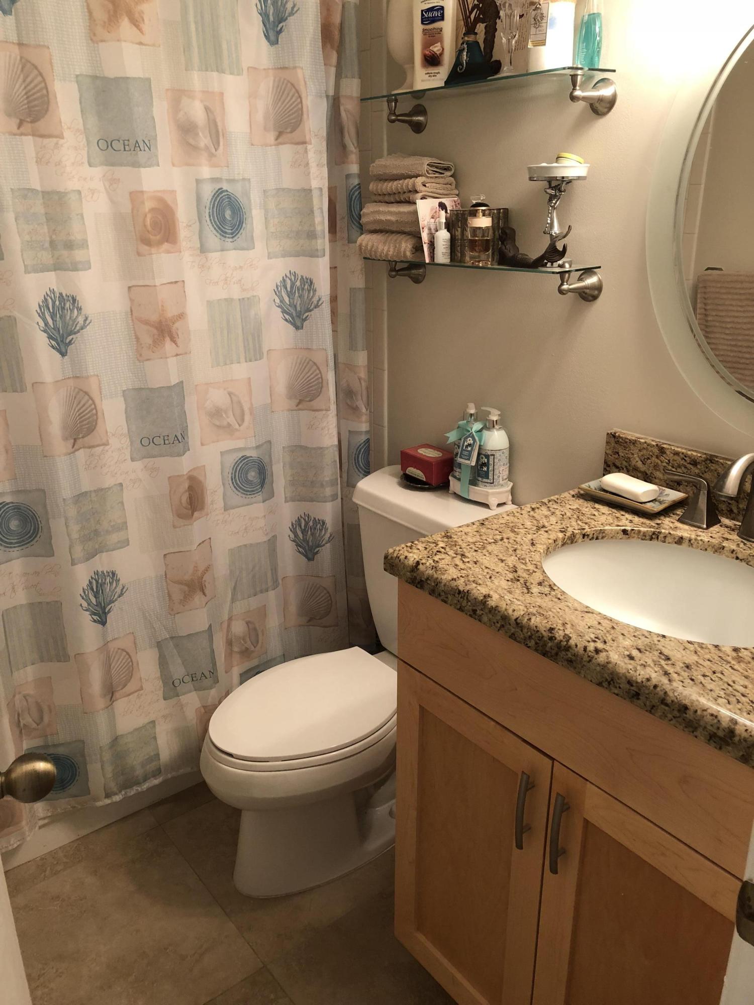 BAY REACH CONDO - Residential