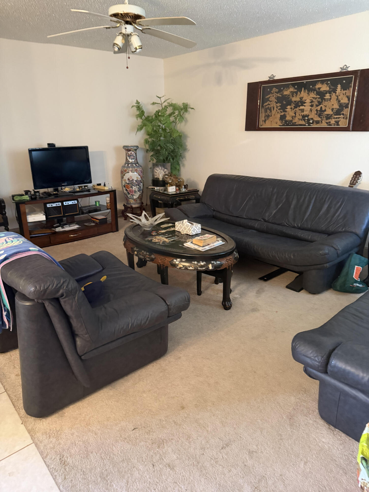 KINGS POINT - Residential