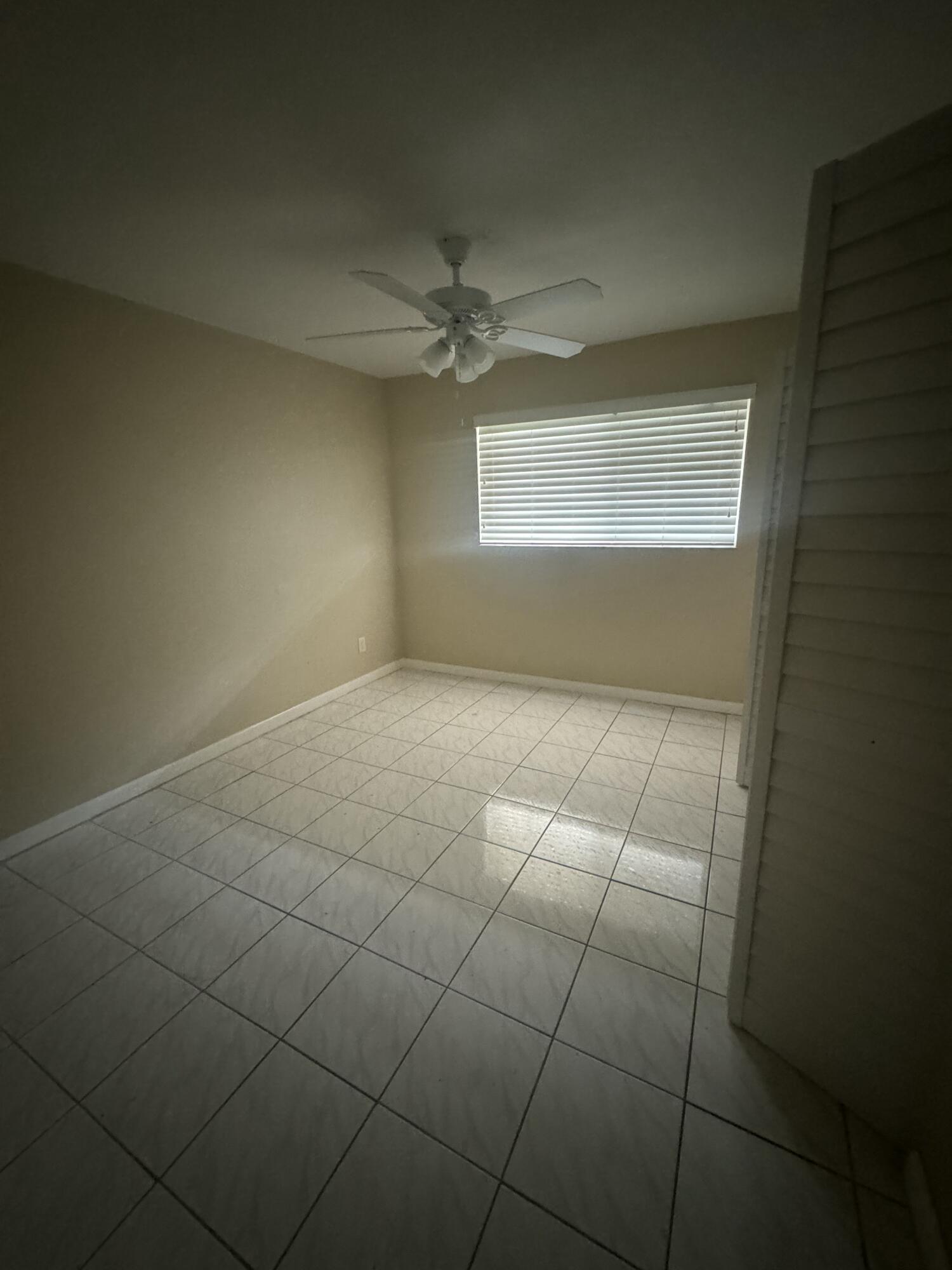 Middle River Terrace - Residential Lease